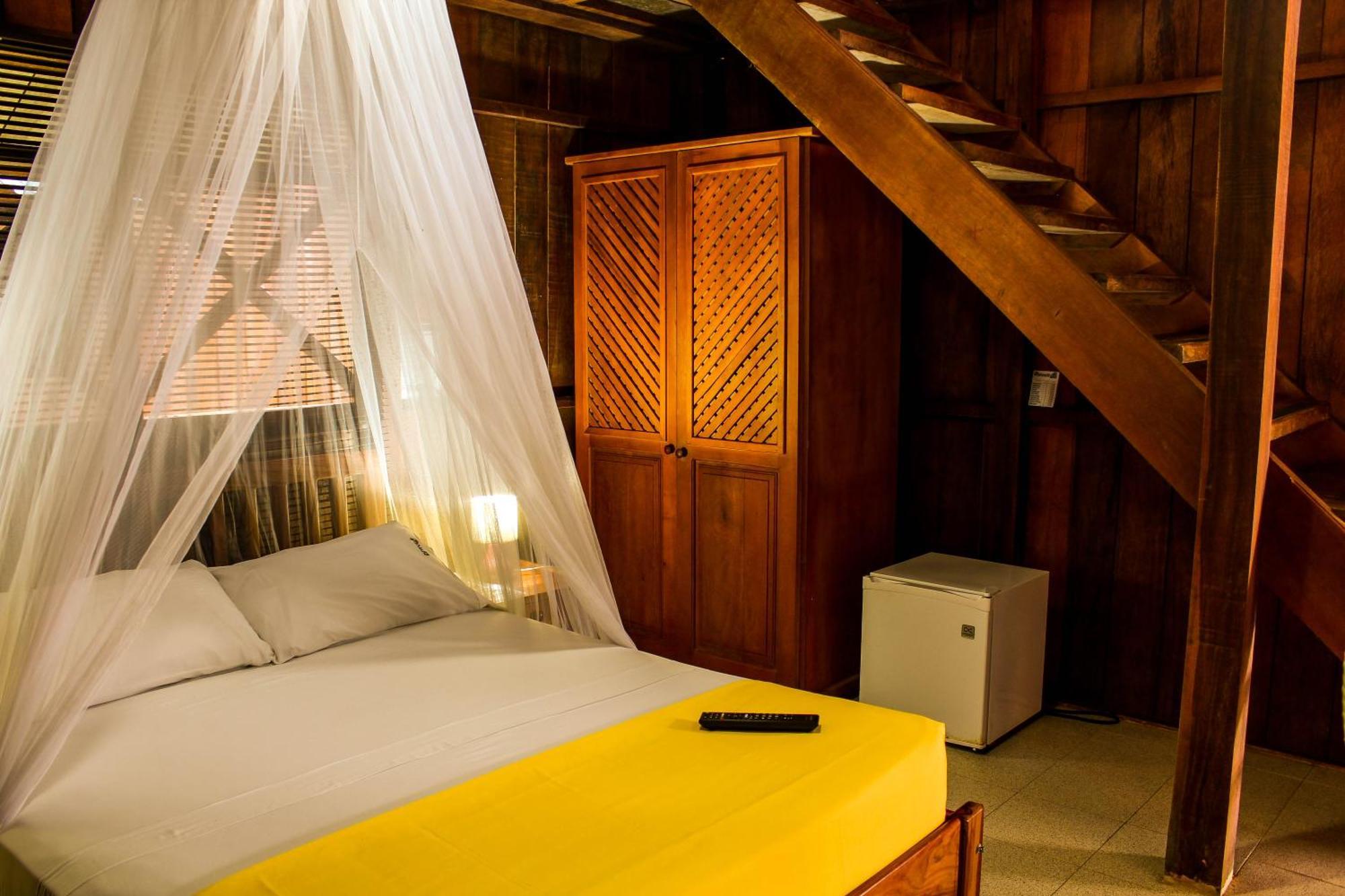 Hotel Utueane Leticia Cameră foto